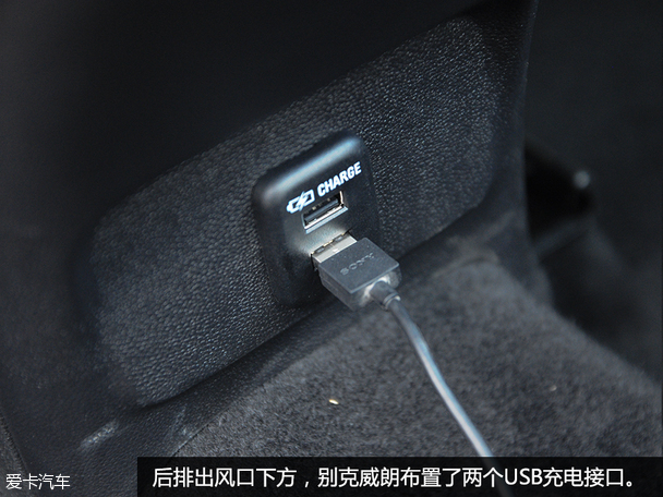 �Ϻ�ͨ�ñ��2015������