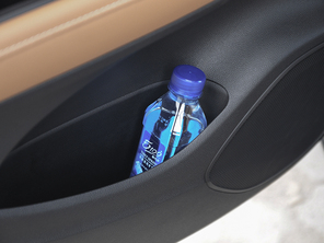 �Ϻ�ͨ�ñ��2015������