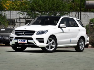 ()M2015ML 400 4MATIC