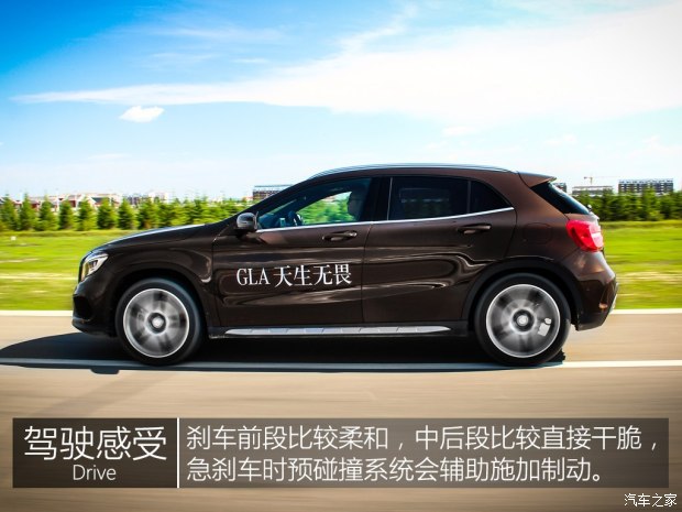  GLA 2015 GLA 260 4MATIC ˶