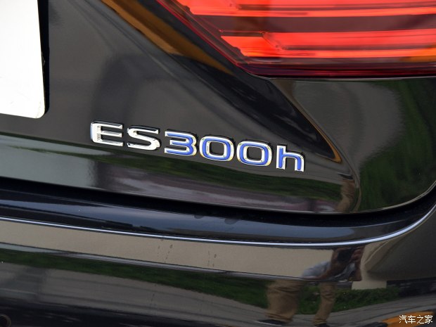 ׿˹׿˹ES 2015300h