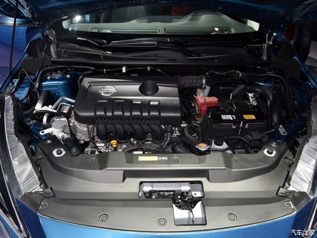 �����ղ� LANNIA ���� 2015�� ������