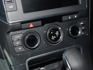 ����ѩ���� C4���� 2015�� ������