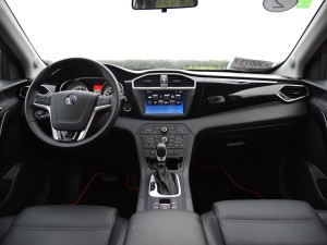 ������������2015��1.5TGI TST������