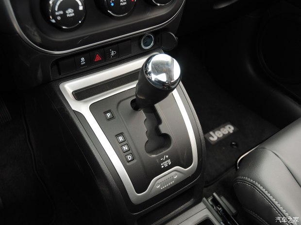 Jeep(����)ָ����2014��Ŀ�2.4L�������ʰ�