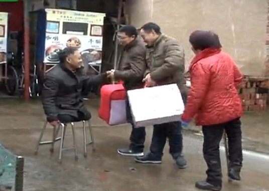 ��������100%�����ͱ���׼����ƶ���˿�