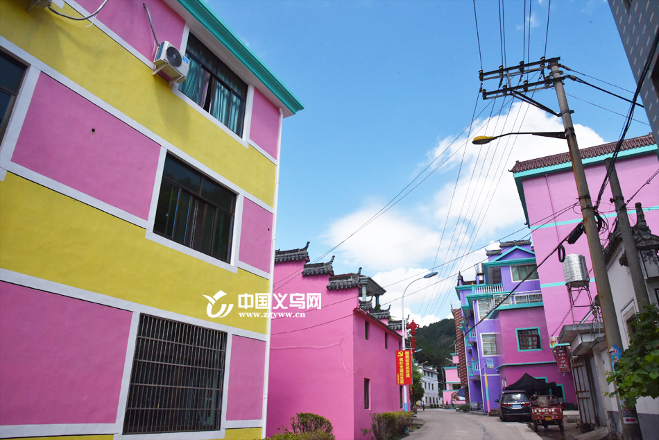 �����ڰ桱��Burano ��ɫ����������ͯ��