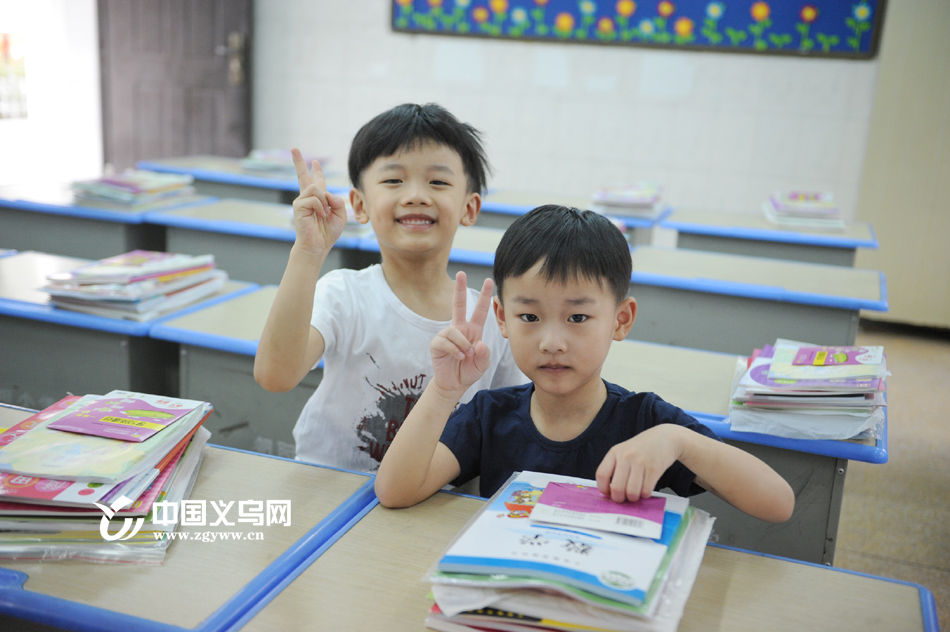 ����СѧӢ����ʦ��ͷ�µġ���ѧ���¡�