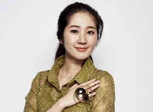 ����Ůն��Ӣ����ƴ�