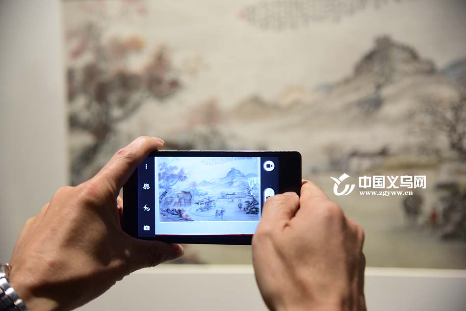 �����������ǻ��� ����Ҷ������չ����