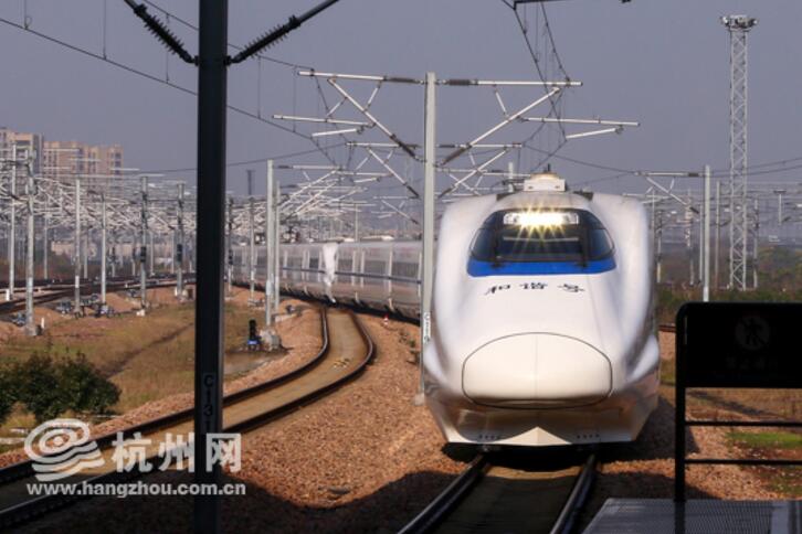 �ذ���5��1�����ض�����ʧ���˽����Ƴ�����