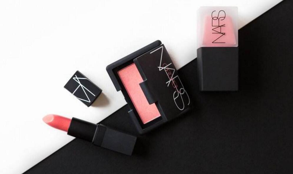 AR��ױ ������ƽ̨ǣ����ױ��ҵ����ڿƼ�