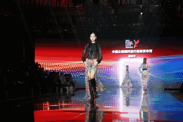 ��ʱ�д󿧡��Ƽ� ���ŷ�֯ҵ��ʱ�в�ҵ����