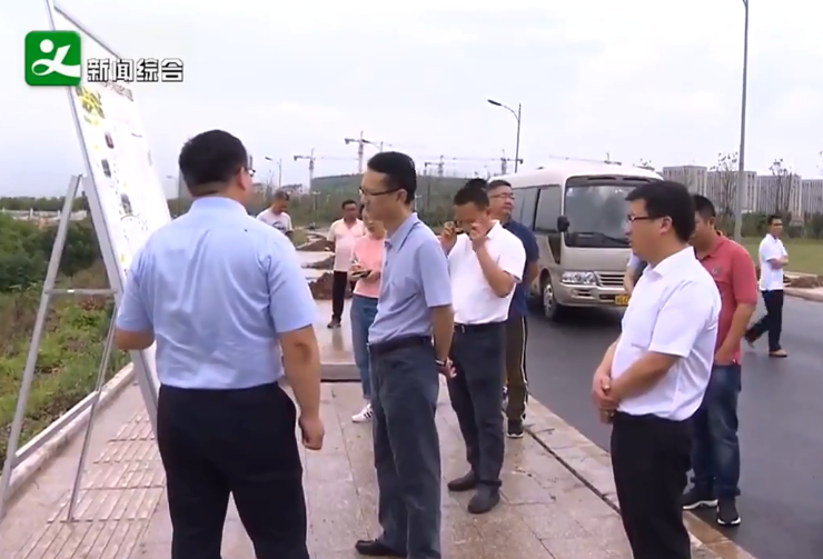 �����ڵ�������������ʱǿ����ͻ����ɫ�Ļ� ��ǿ����滮