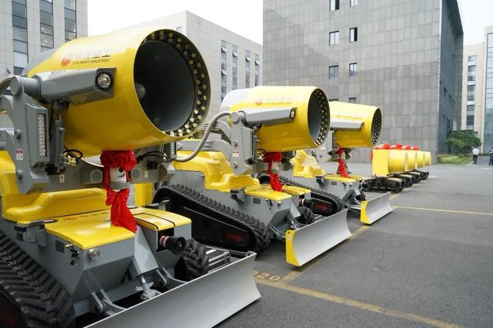 ������ɽ����Ⱥ���ֻ����� �ܴ�������Ա������