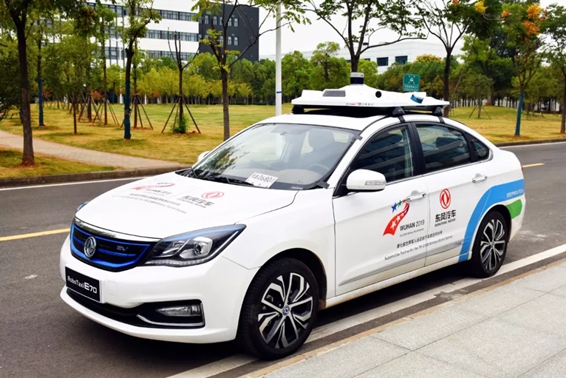 东风汽车获颁武汉市第一张自动驾驶汽车路测牌照