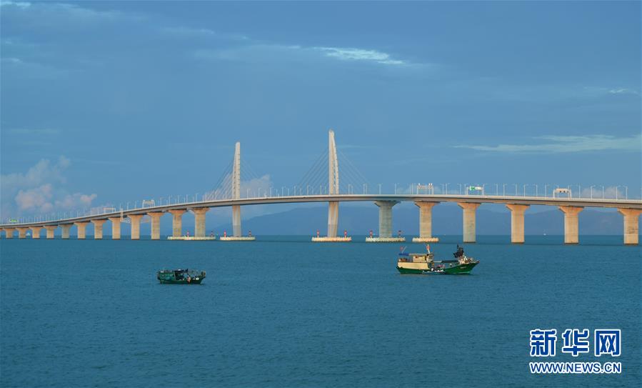 ���»�ȫýͷ����ͼ�Ļ�������9��ΰ������������ʷ�ޱ䡪��ϰ��ƽ��ʱ���й���ɫ�������˼��ָ����ʮ���塱������ᷢչ����