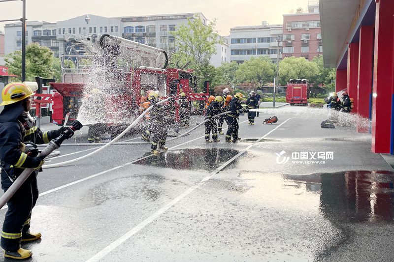 义乌消防：以考促训 以考促战