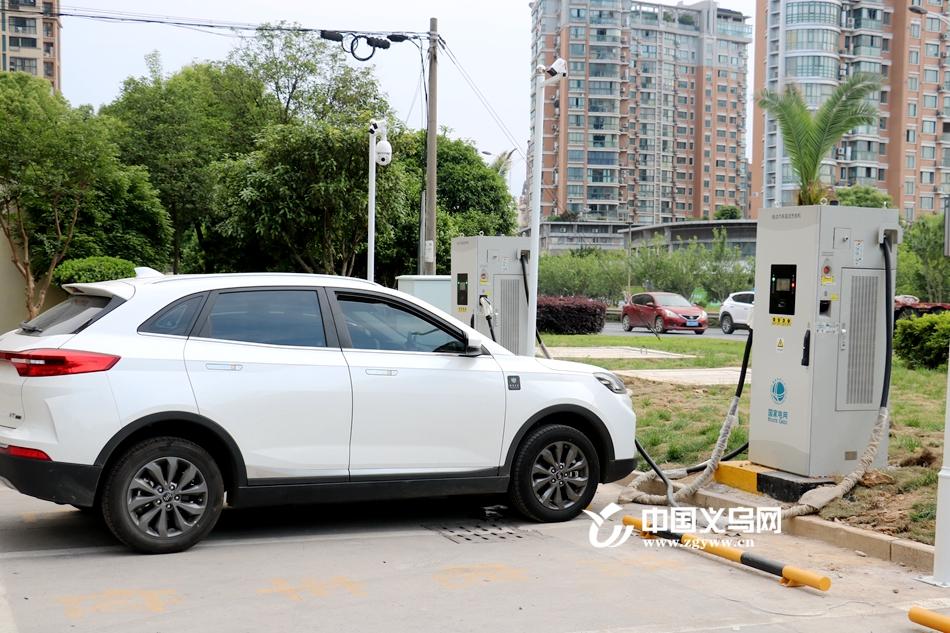 义乌新能源车半年增长1万辆 但开进小区的“最后一公里”却并不舒坦