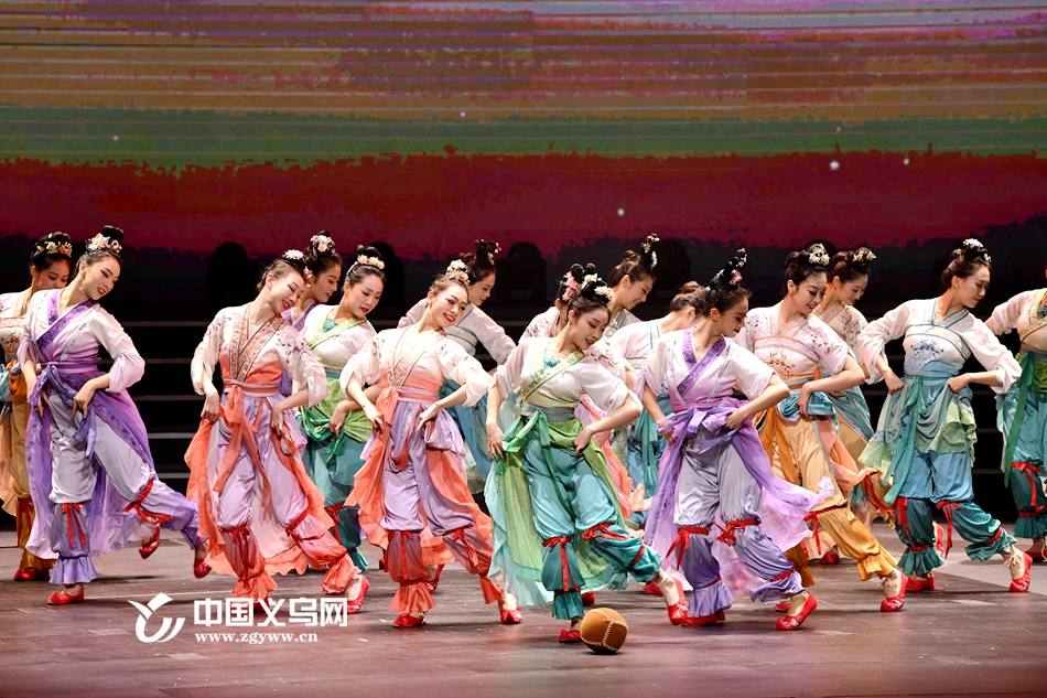 第二届浙江省全民艺术节闭幕式文艺演出在义举行
