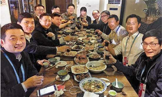 饭局照片实拍 大佬图片