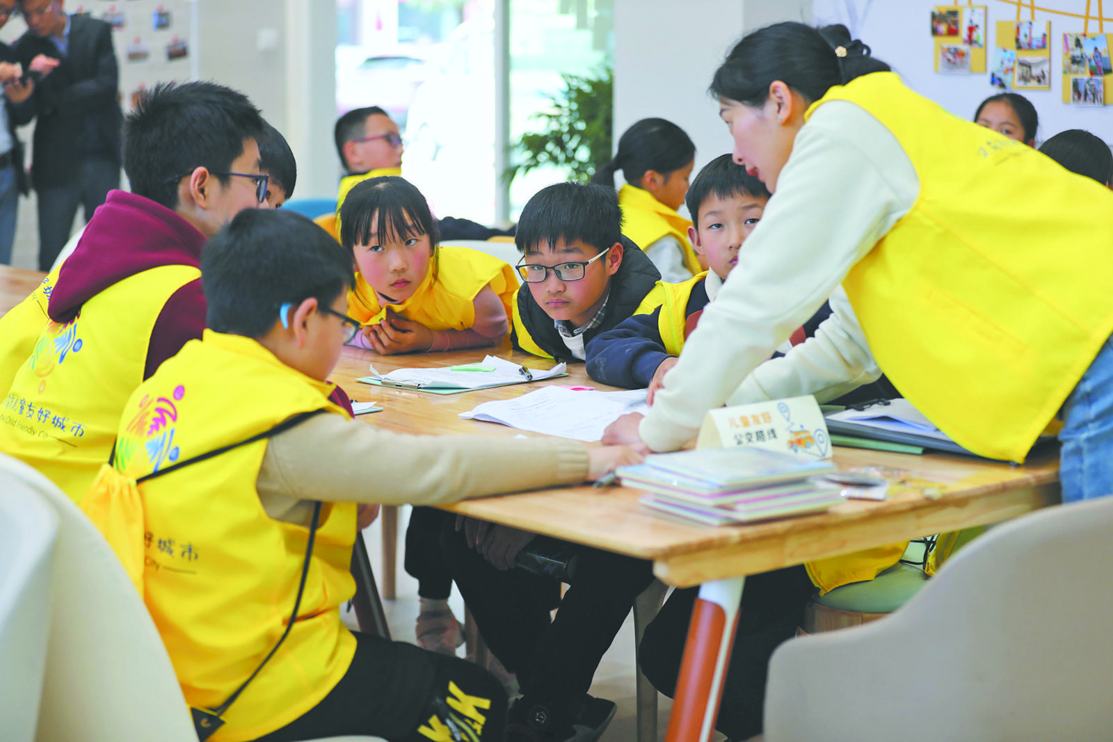 ���ڣ���һ���ӽǡ��۳���