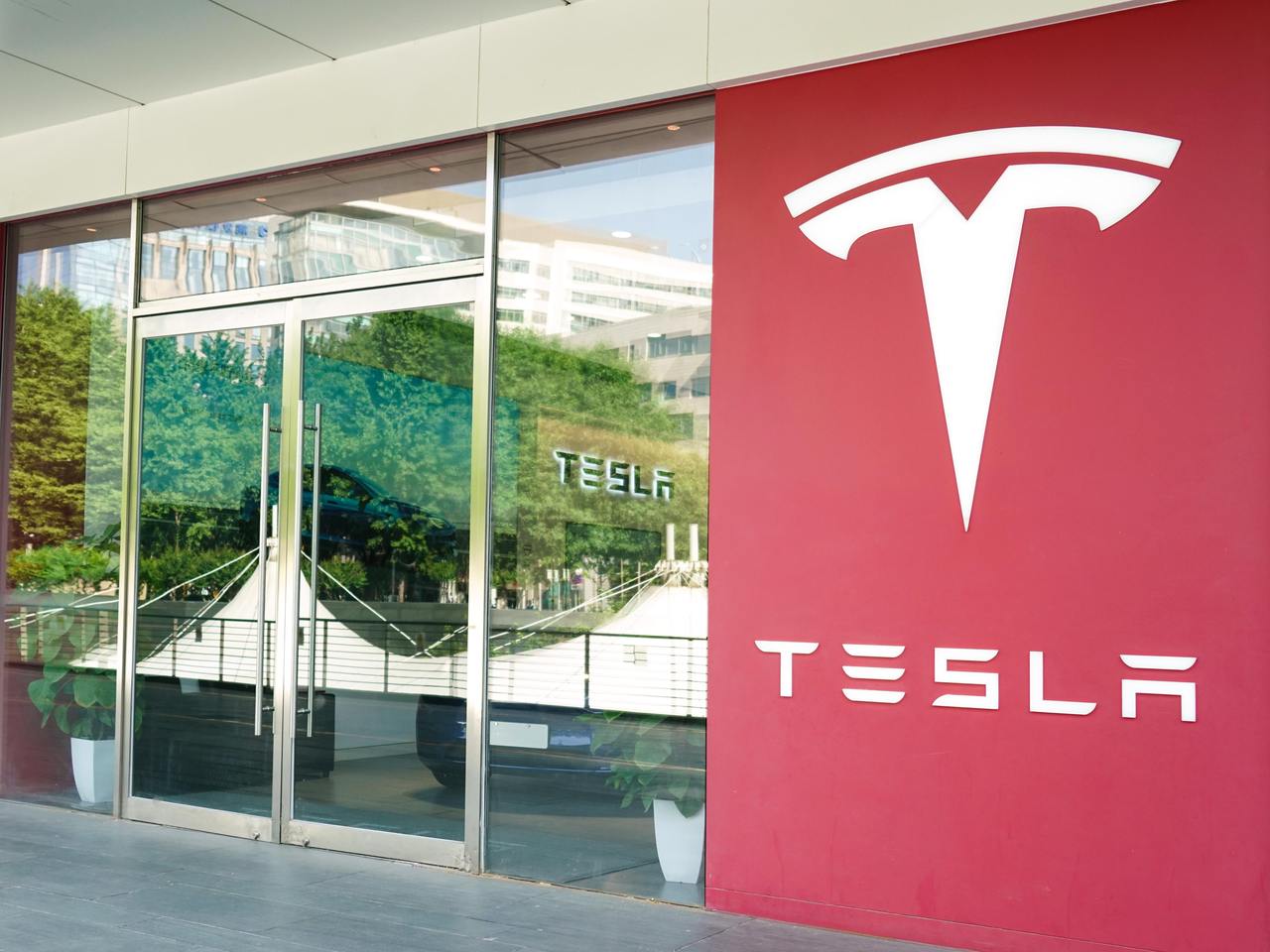 ��˹���ٶ��µ��綯������Ԥ�ڣ�ȥ�꽻������ʷ����󽵷�